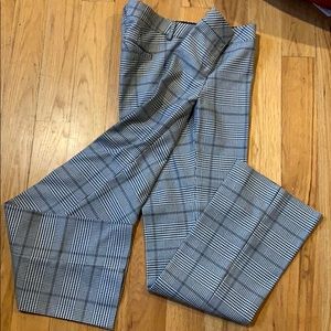 White with black plaid like new